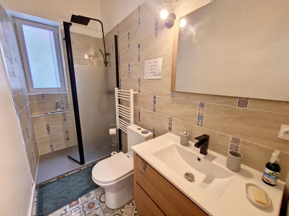 Nimes: Appartement L'Auguste Centre-Ville. Екстер'єр фото